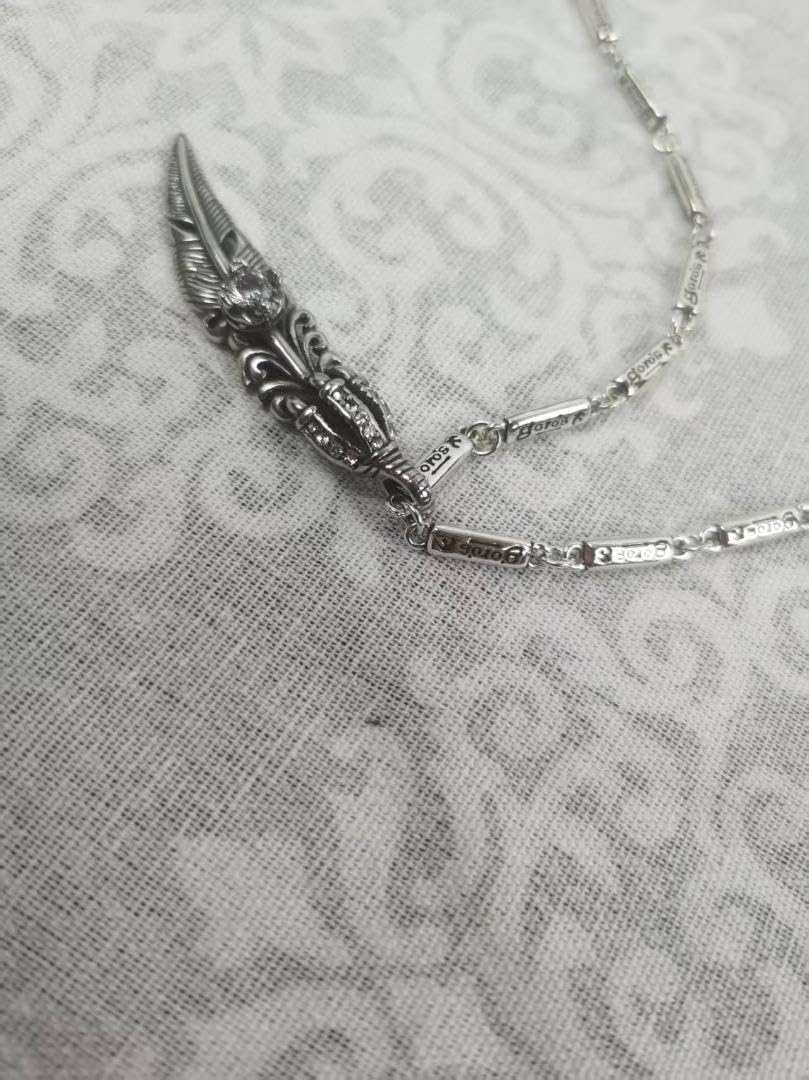 美品 goro's フェザーセット ゴローズ 細角チェーン goro's - ゴローズ【大イーグル&先金特大フェザー 細角チェーン】全て